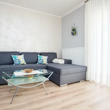Ivica Apartment *