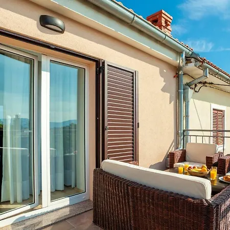 Apartment Ivica