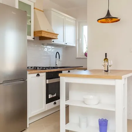 Apartament Ivica Milohnici
