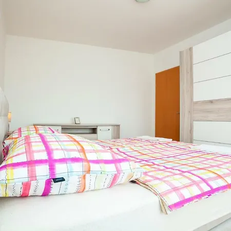 Ivica Apartmán Milohnici